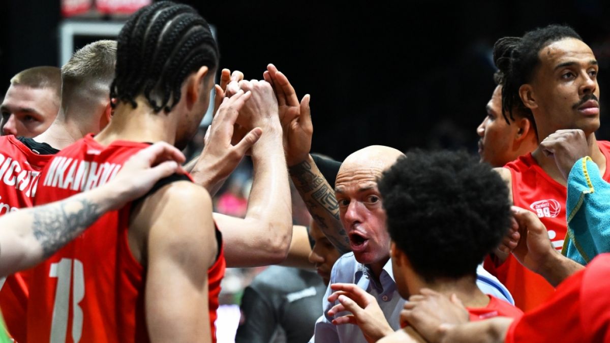 Die NINERS Chemnitz bei einer taktischen Besprechung w&auml;hrend der Auszeit eines BBL-Spiels (Archivbild). (Foto)