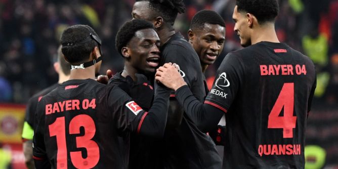 Olympiakos Piräus vs. Bayer Leverkusen heute live