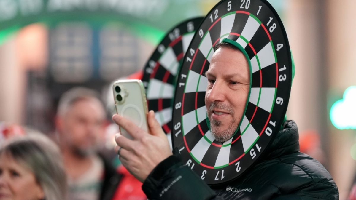 Darts-Fans k&ouml;nnen die PDC-Weltmeisterschaft k&uuml;nftig nicht mehr bei Sport1 live sehen - das WM-Turnier bekommt ein neues TV-Zuhause. (Foto)