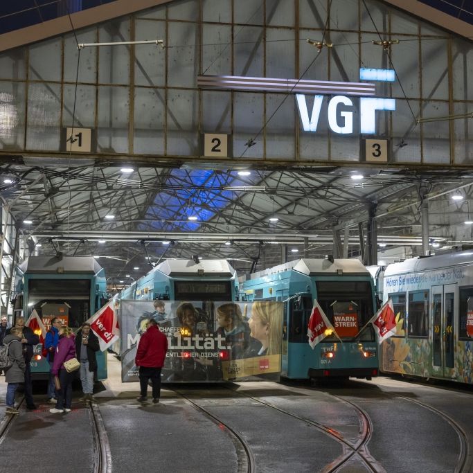 Verdi kündigt neue Streiks fürs Wochenende an 