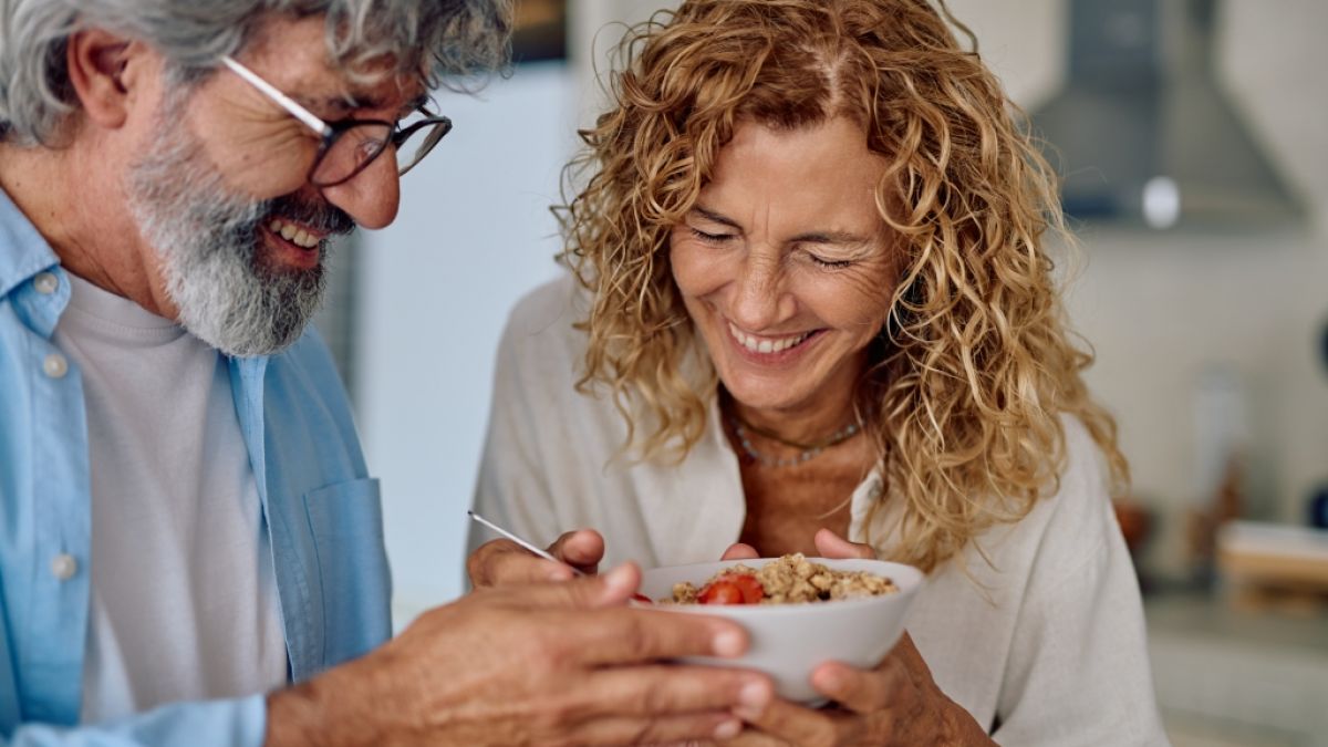 Bei Haferflocken ist die richtige Zubereitung entscheidend - sonst bleiben wichtige N&auml;hrstoffe auf der Strecke. (Foto)