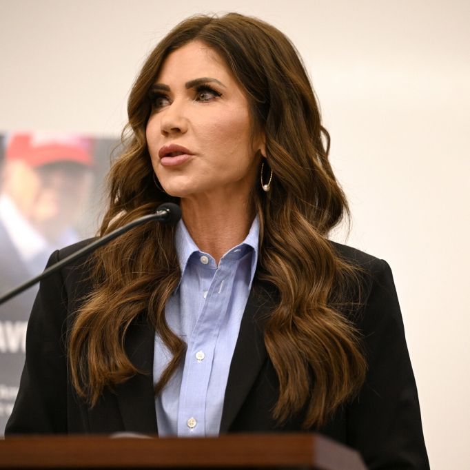 Video mit Ehemann soll Affären-Gerüchte um Trump-Ministerin stoppen