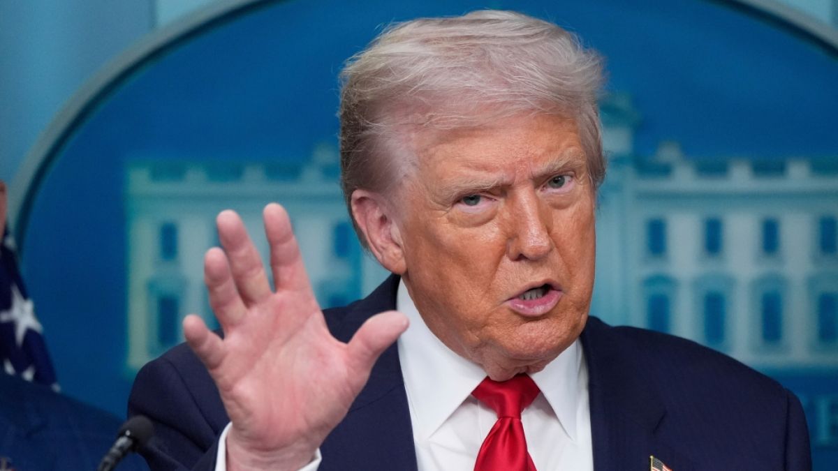 Donald Trump flippte bei Truth Social aus. (Foto)