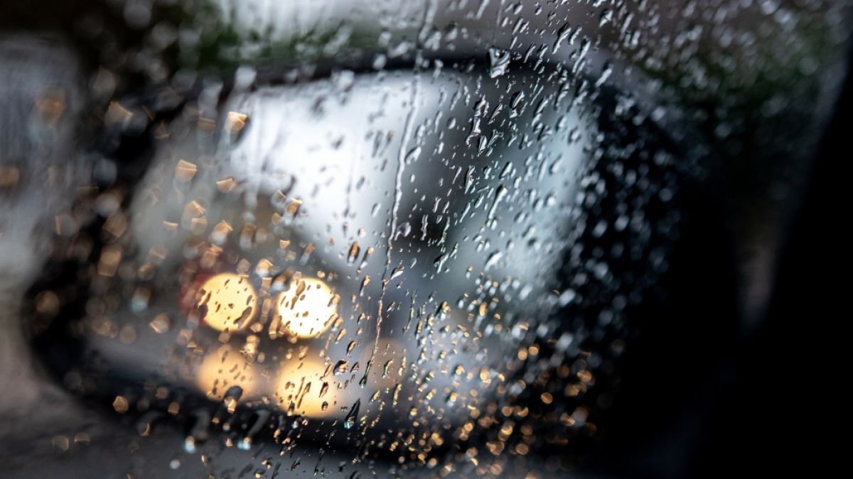 Der DWD warnt vor m&ouml;glichem Regen (Symbolbild). (Foto)