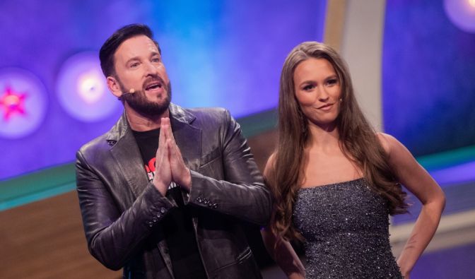 "Muss das so?" Wendler-Frau wird nach Schönheits-OP zur Lachnummer Laura Müller