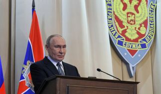 In Russland macht sich nach den Angriffen im Iran Panik breit.