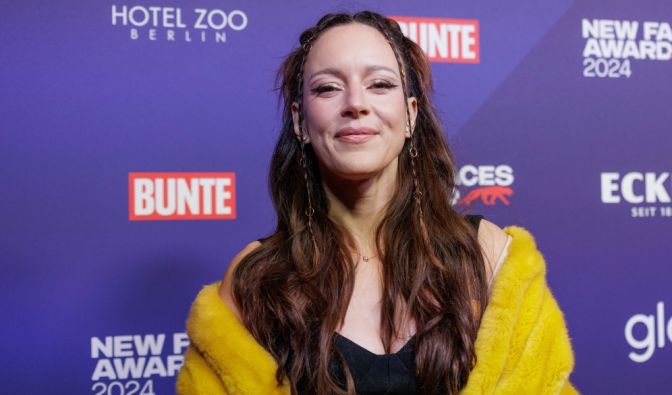 "Wow karamba" - im Bikini sorgt die Sängerin für Traumaussichten Jasmin Wagner