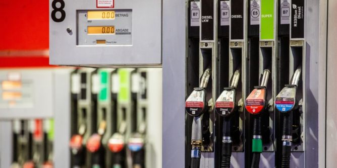 Öltanker sitzen nach Iran-Angriff fest