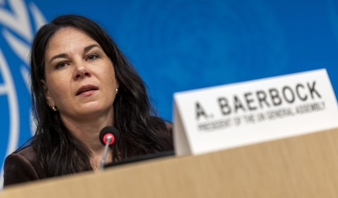 Hass-Welle nach Iran-Botschaft im Netz - "Eine Schande für Deutschland" Annalena Baerbock