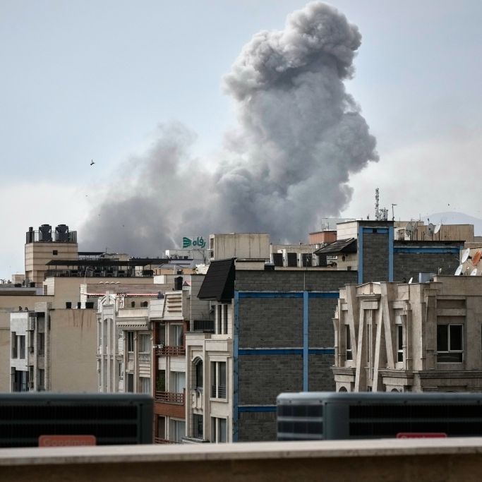 Erste Satellitenbilder zeigen Präzisions-Schläge und punktgenaue Zerstörung