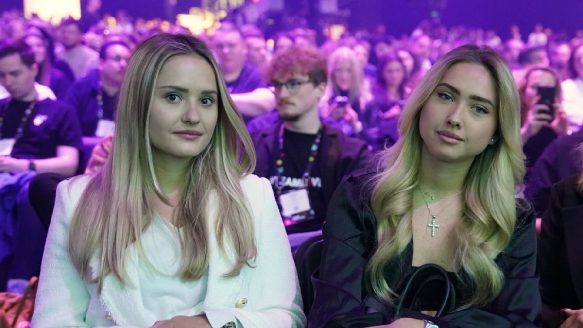 Davina Geiss' (links) neue Bilder gefallen nicht jedem. (Foto)