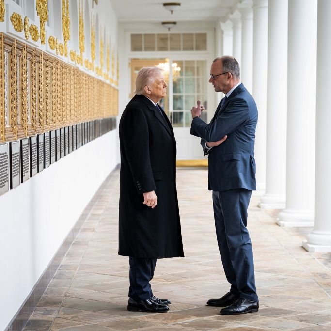 Mitten im Iran- und Ukraine-Konflikt besuchte Friedrich Merz US-Präsident Donald Trump – ein heikler Balanceakt für den deutschen Kanzler.