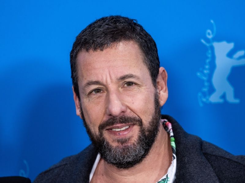Traurige Nachricht für Adam Sandler: Manager-Legende nach kurzer Krankheit gestorben
