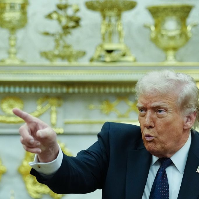 Neue US-Superwaffen entfesselt – Trump warnt Iran vor 