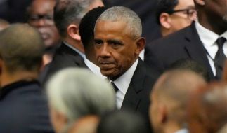 Der ehemalige Präsident Barack Obama kommt zur öffentlichen Trauerfeier für Reverend Jesse Jackson im Haus der Hoffnung. Der Bürgerrechtler war am 17.Februar 2026 im Alter von 84 Jahren gestorben.