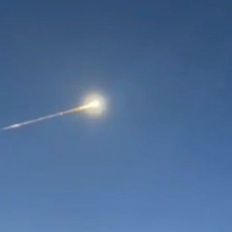 Meteorit über Rheinland-Pfalz gesichtet. Himmelskörper soll Häuser beschädigt haben.