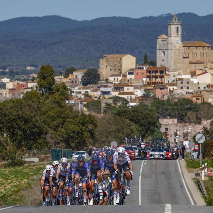 So sind Fans live bei der Volta Ciclista a Catalunya dabei