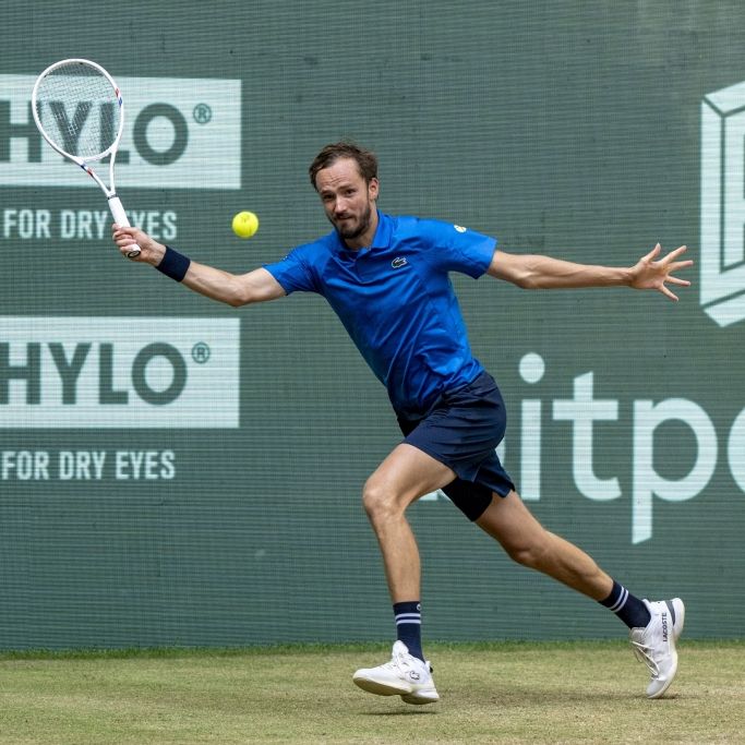 Jannik Sinner gewinnt gegen Daniil Medvedev - Alle Ergebnisse im Überblick