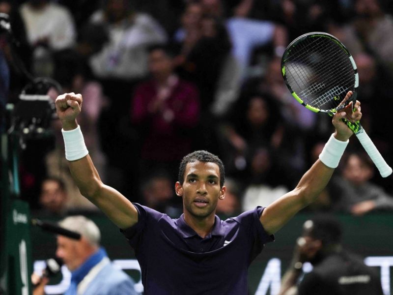 Paris Open: Roman Andres Burruchaga - Felix Auger-Aliassime