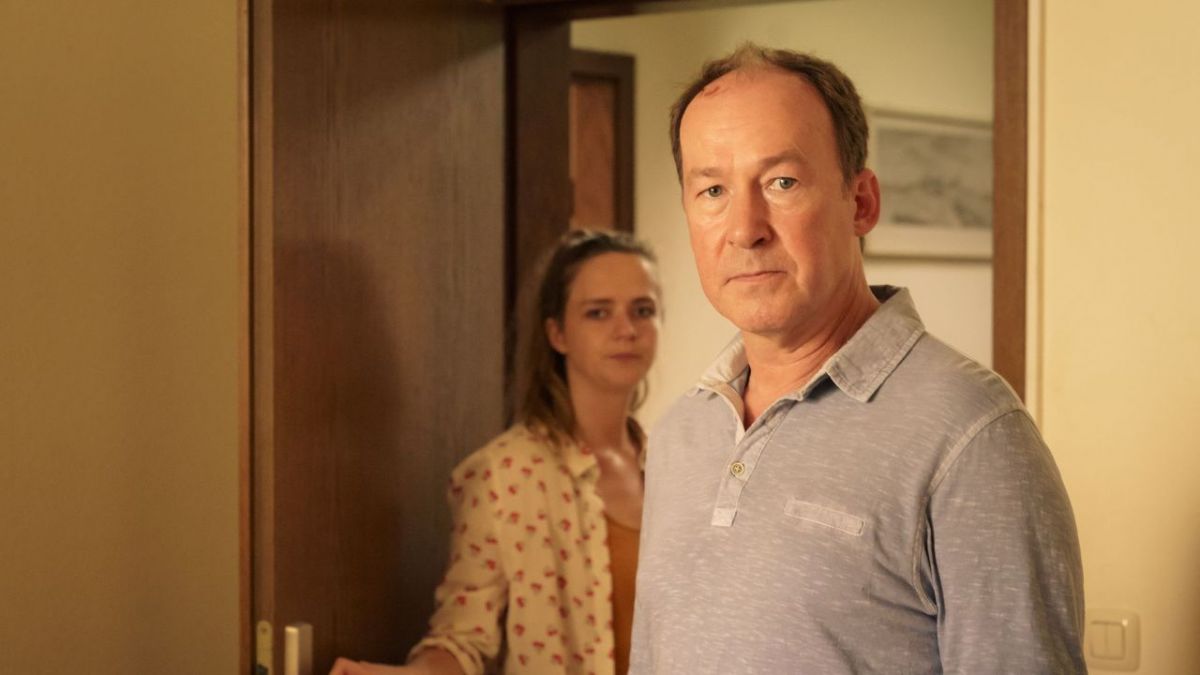 Unterleuten - Das zerrissene Dorf bei ZDFneo (Foto)