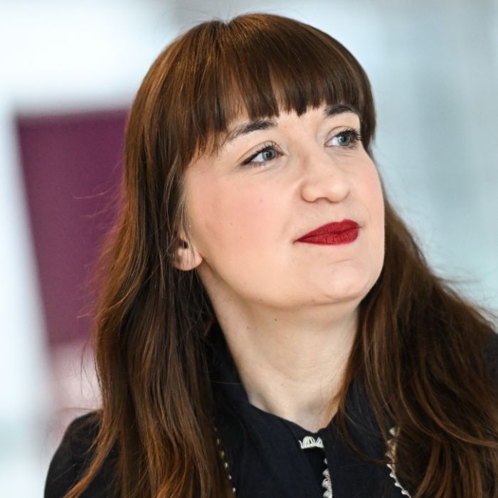 Linke-Politikerin macht auf Migräne aufmerksam - das hilft Betroffenen