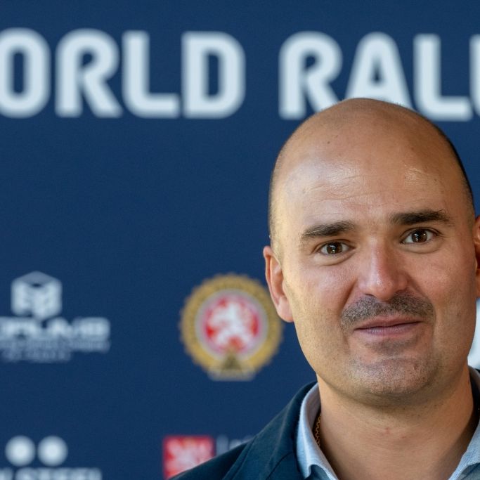 Sturz in die Tiefe - Adliger äußert sich nach schwerem Unfall