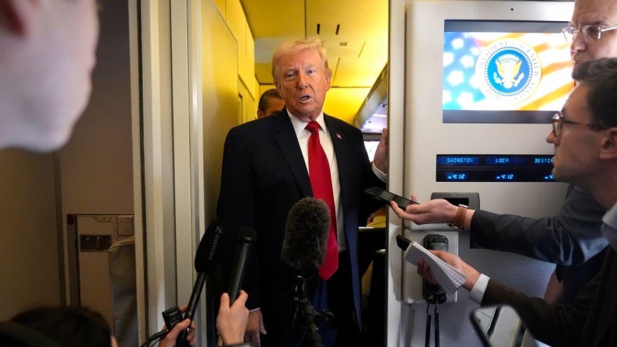 Trump bittet internationale Verb&uuml;ndete um Hilfe beim Schutz der Stra&szlig;e von Hormus (Foto)