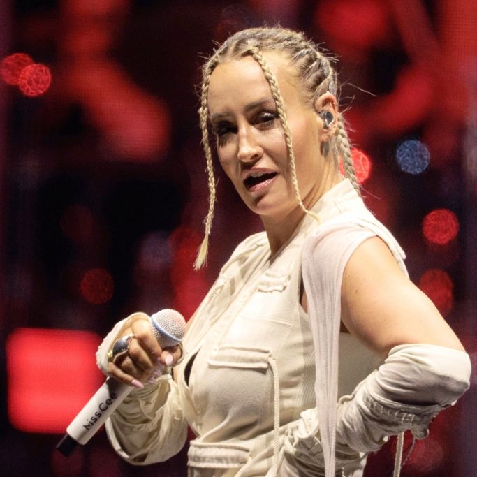 Sarah Connor in Berlin: Blutiger Bühnen-Moment / Donald Trump: Völlig absurd