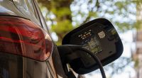 Elektroautos werden wieder günstiger - zu verdanken ist das vor allem den europäischen Zielvorgaben für CO2-Werte.