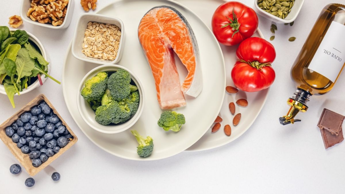 Viel Gem&uuml;se, wenig Fleisch - so k&ouml;nnen Sie Ihrem Herzen etwas Gutes tun. (Foto)