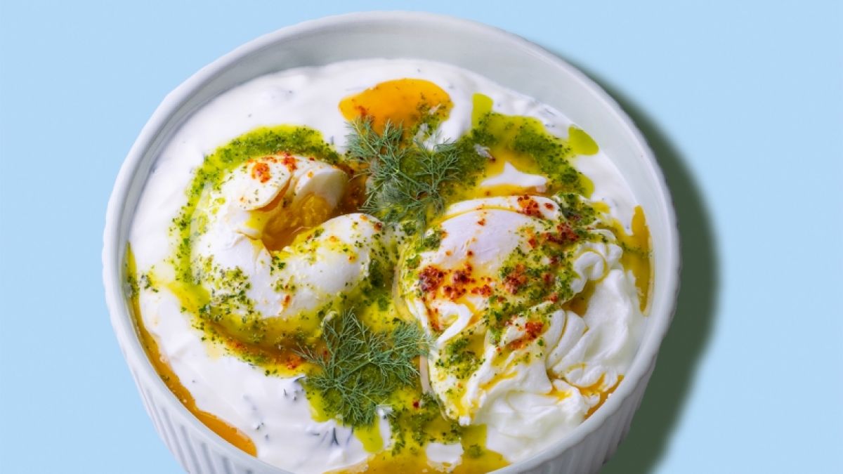 T&uuml;rkische Eier aus dem Airfryer warten mit 28 Gramm Eiwei&szlig; pro Portion auf. (Foto)