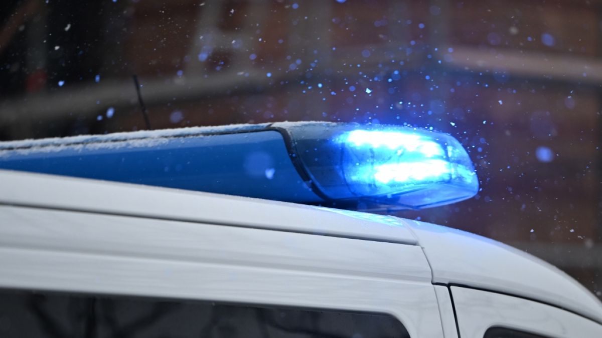 In einem Bistro in Hessen sind am Morgen zwei Menschen erschossen worden. (Foto)