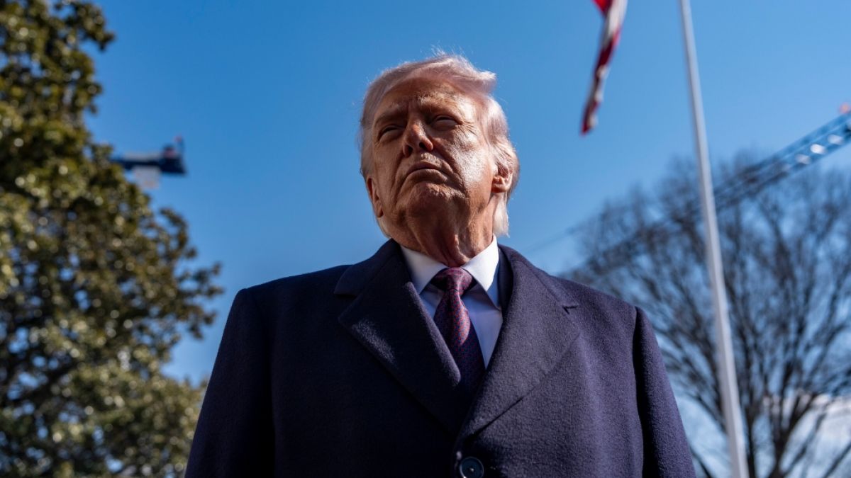 Um die Blockade der Stra&szlig;e von Hormus zu beenden, hat sich US-Pr&auml;sident Donald Trump f&uuml;r den Einsatz von bunkerbrechenden Spezialbomben im Iran entschieden. (Foto)