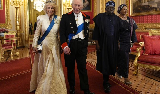 Königin Camilla völlig verändert