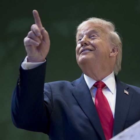 Alien-Alarm um Trump - Wirbel um geheime Akten