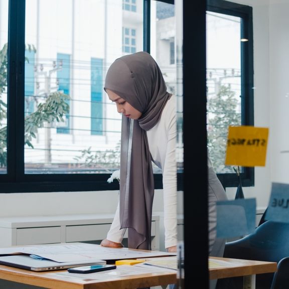 Die Grünen fordern neue Regeln am Arbeitsplatz für muslimische Feiertage. (Symbolfoto)