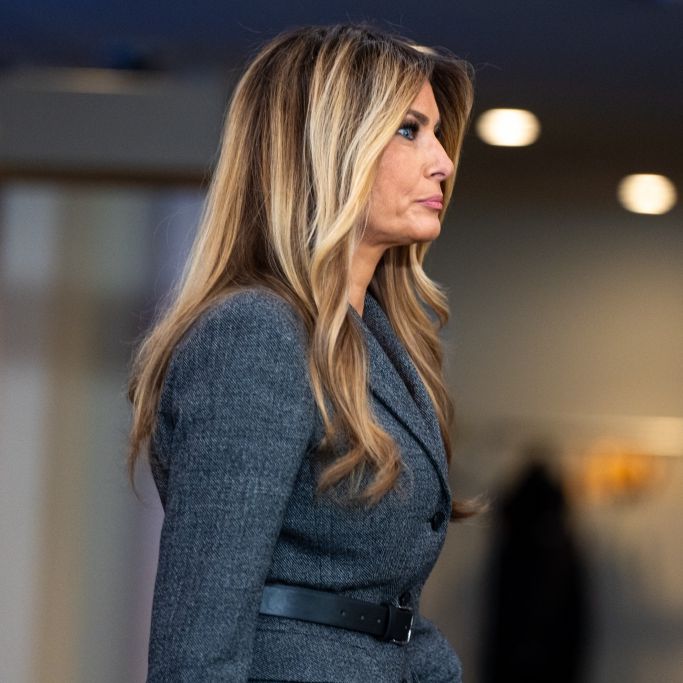 First Lady zerrissen nach Ankündigung - 