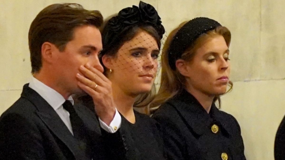 Prinzessin Eugenie und Prinzessin Beatrice sind im Zuge des Epstein-Skandals um Ex-Prinz Andrew und Sarah Ferguson selbst in die Schusslinie geraten. (Foto)