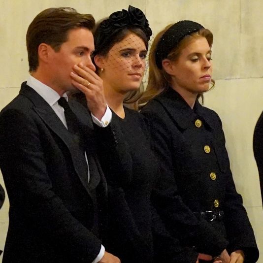 Royals-Experte erklärt, wer den York-Schwestern jetzt noch beisteht