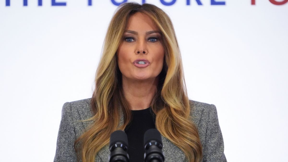 Melania Trump blamierte sich bei ihrer Rede. (Foto)