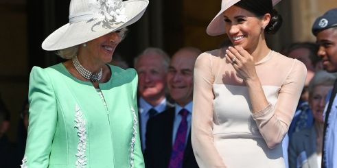 Königin Camilla teilt aus