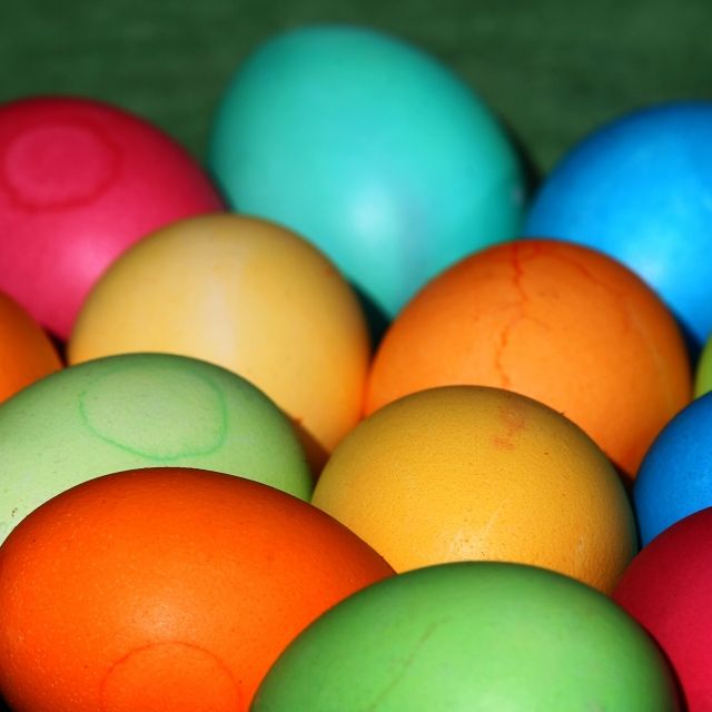 Kritische Stoffe entdeckt - nur eine Ostereierfarbe überzeugt im Test