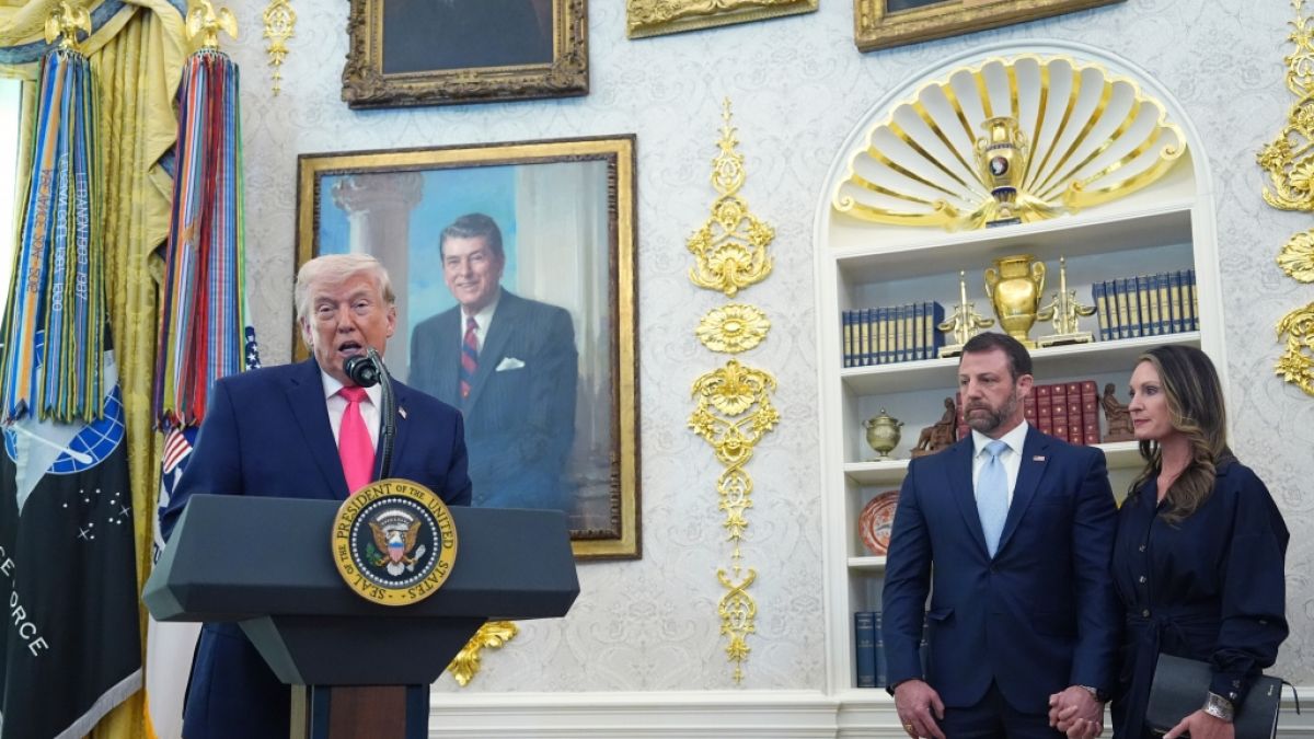 Donald Trump&nbsp;sorgt mit Kommentar &uuml;ber Minister-Gattin f&uuml;r Aufsehen (Foto)