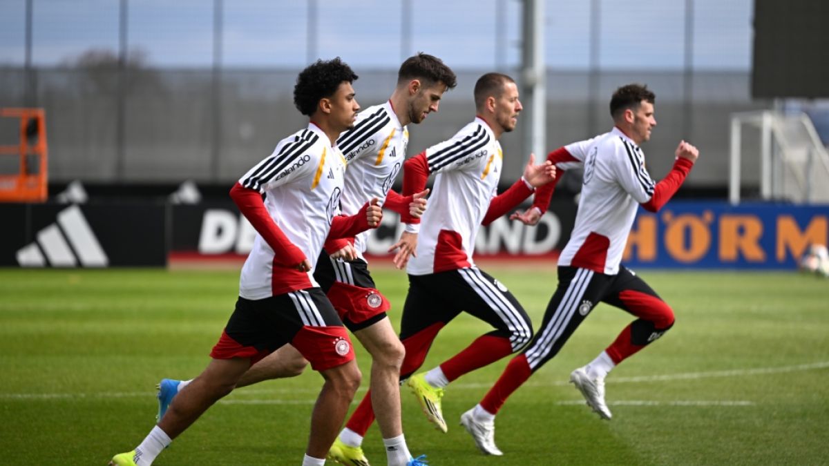 Die deutsche Nationalmannschaft bereitet sich auf das Testspiel gegen die Schweiz vor. (Foto)