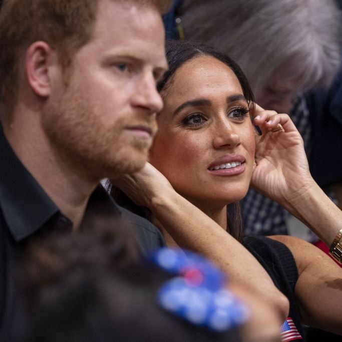 Prinz Harry und Meghan Markle sollen auf Tom Bowers neues Enthüllungsbuch nicht sonderlich gut zu sprechen sein.