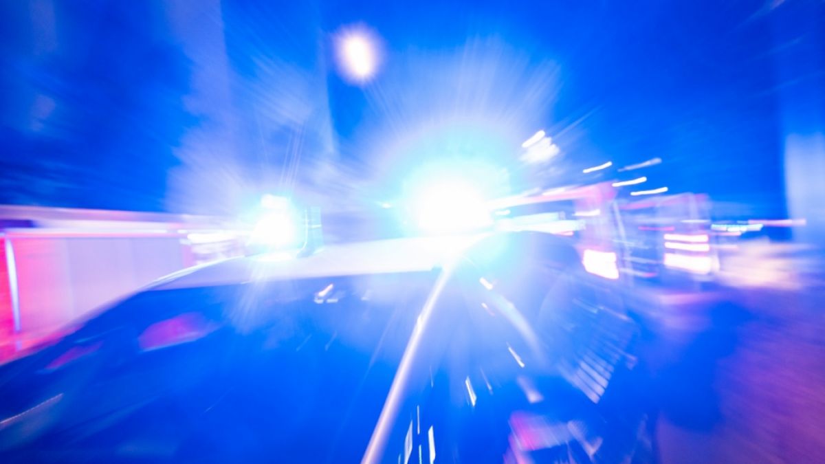 Im mittelfr&auml;nkischen Pommelsbrunn bei N&uuml;rnberg sind die Leichen eines Mannes, einer Frau und eines Kindes entdeckt worden, die Polizei ermittelt (Symbolfoto). (Foto)