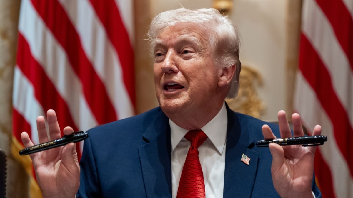 Donald Trump schw&auml;rmt von dem belarussischen Machthaber Alexander Lukaschenko. (Foto)