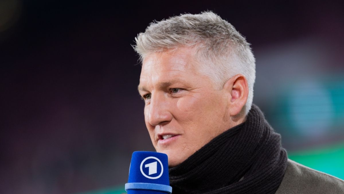 Bastian Schweinsteiger ist nach seiner aktiven Fu&szlig;ball-Karriere als ARD-Experte t&auml;tig. (Foto)