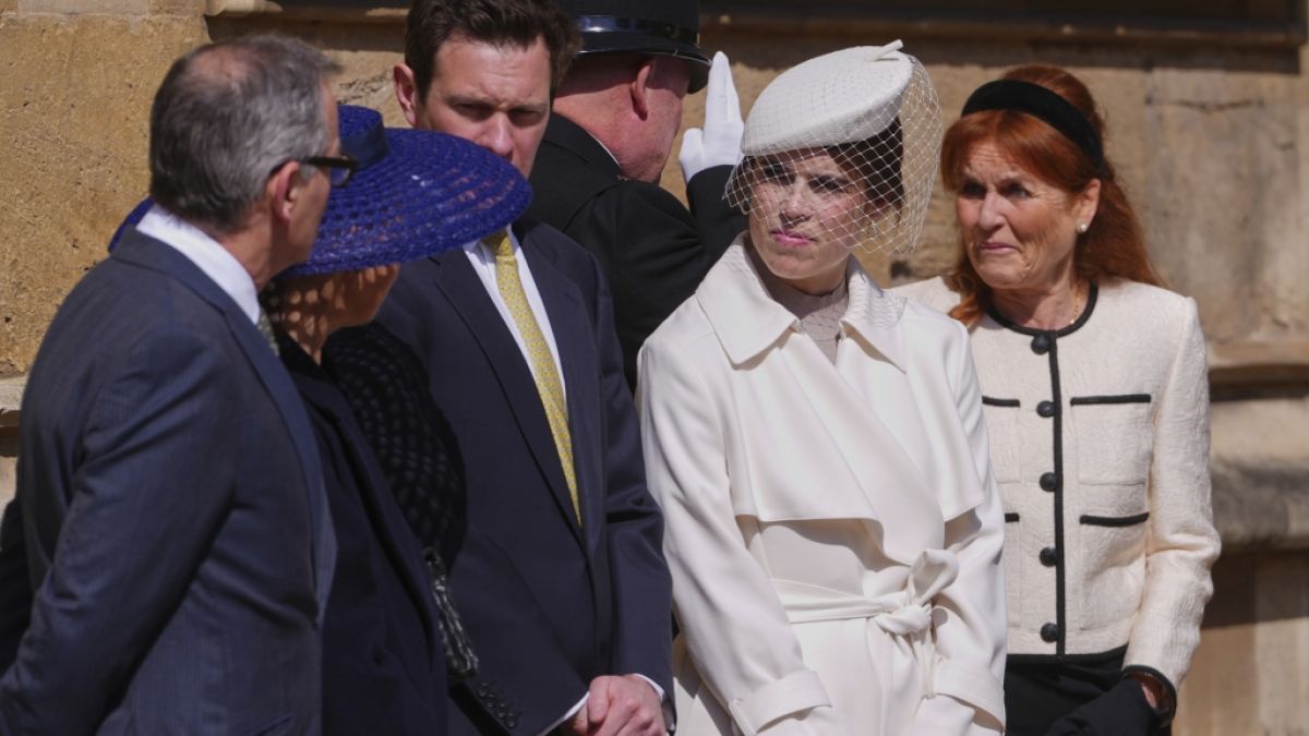 Ein Bild aus gl&uuml;cklicheren Tagen: Ostern 2025 durften Prinzessin Eugenie und Sarah Ferguson noch mit den Royals feiern. (Foto)