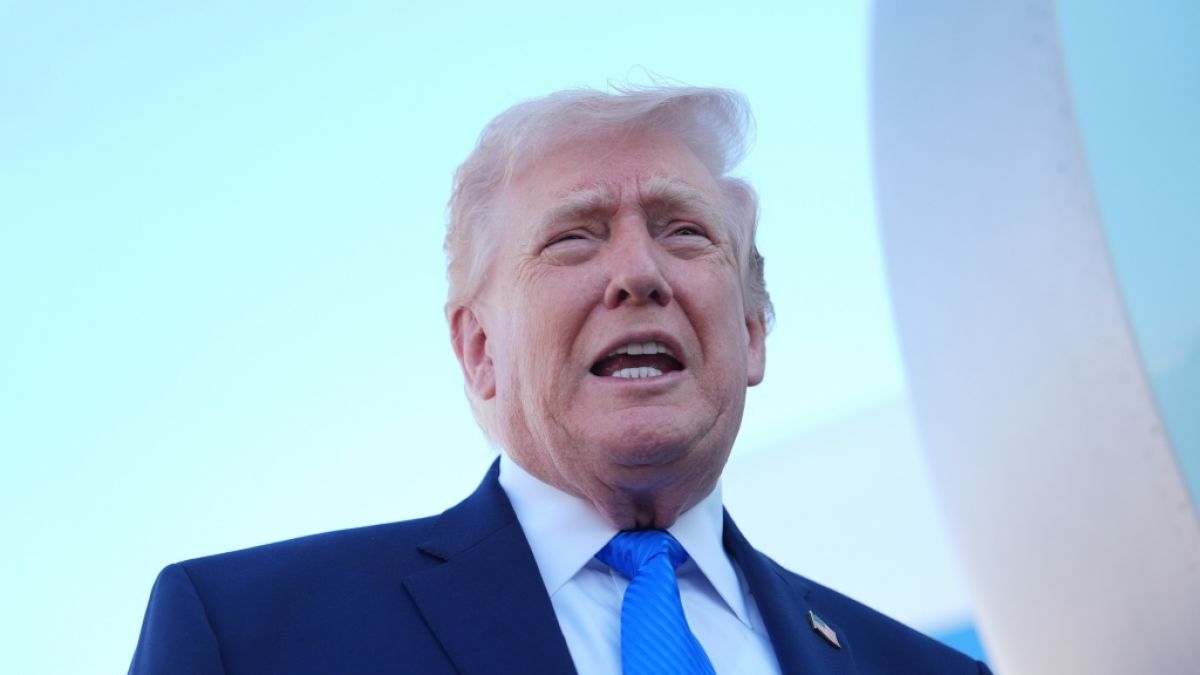 Donald Trumps Gold-Thron sorgt mitten in Washington f&uuml;r Wirbel. (Foto)